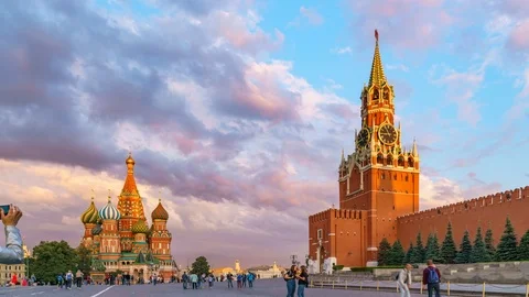 Timelapse of red square, moscow kremlin and st basils cathedral Stock-Footage 117353300