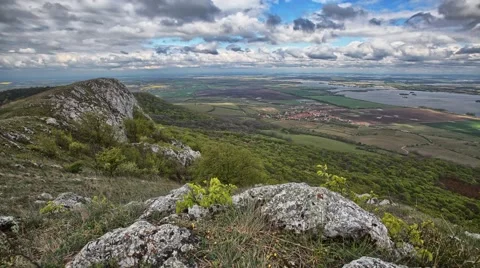 Timelapse with rocks and cloudy sky Video stock 67582478