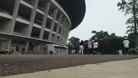 Timelapse Running from behind Stock-Footage 243154054