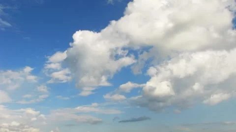 Timelapse. Running clouds. Stock Footage 7909731