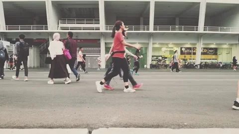 Timelapse running from side Stock-Footage 243154055