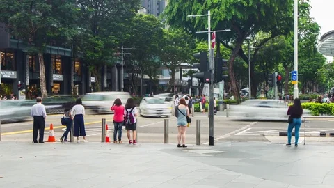 Timelapse rush hour crowd people in Somerset street,Singapore Video stock 82925229