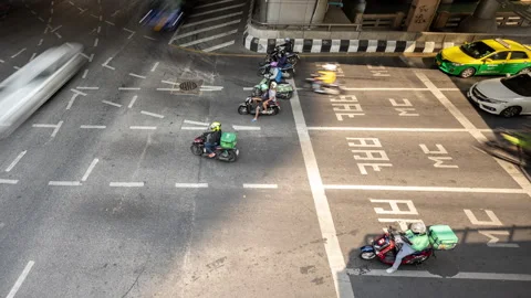 Timelapse of rush hour traffic in central bangkok 스톡 동영상 309032363