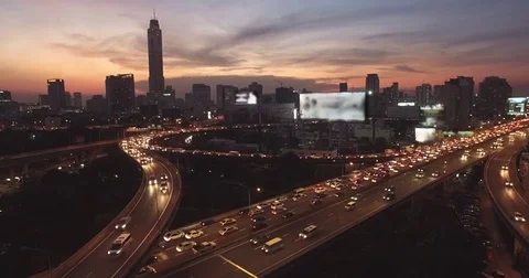 Timelapse Of Rush Hour Traffic On Makkasan Expressway Interchange at Dusk, Stock Footage 79979441