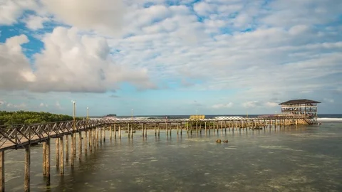 Timelapse by the sea at Siargao Video stock 103376056
