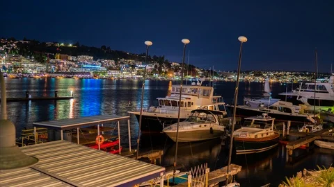 Timelapse of Seattle harbor inside Lake Union at night Video stock 113676594