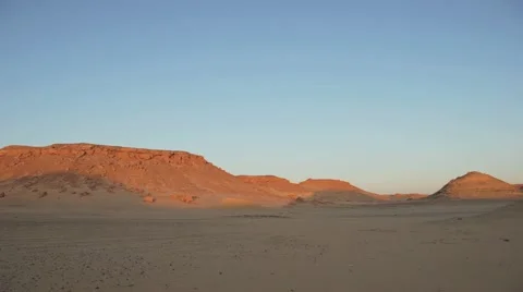 Timelapse of a shadow sweeping across the Sahara Desert in Egypt Vídeo Stock 41601601