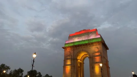 Timelapse shot of India Gate in New Delhi, India Stock Footage 291917501