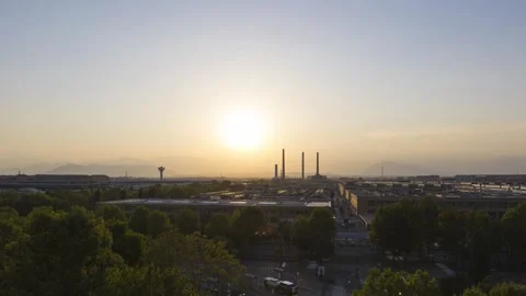Timelapse of the solar eclipse in Italy behind the FIAT Mirafiori Stock Footage 342153552