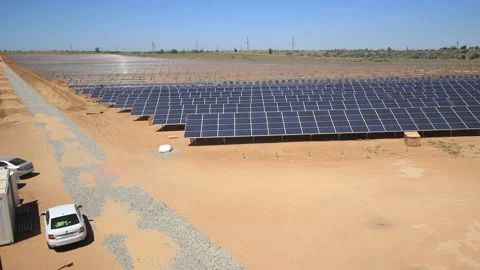 Timelapse of solar panels installation at power generation farm Stock Footage 203800340