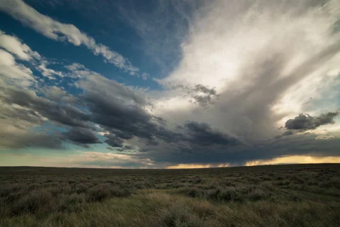 Timelapse of storm cell racing across sagebrush of prairie Video stock 62052682