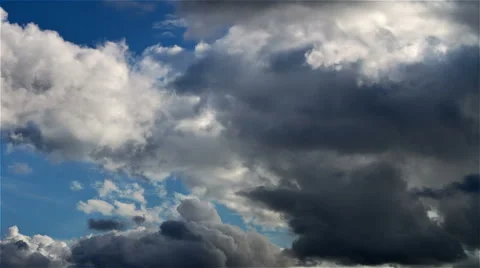 Timelapse of storm clouds covered the blue sky Video stock 41548652
