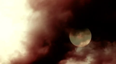 Timelapse stormy clouds against full moon Video stock 1043936