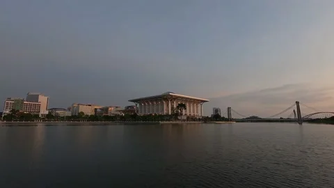 TIMELAPSE SULTAN MIZAN MOSQUE (IRON MOSQUE) PUTRAJAYA Stock Footage 141556480