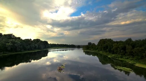 Timelapse summer landscape of rivers. Видео 8602225