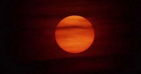 Timelapse of the Sun just before solar eclipse. Mackay, Idaho. Stock Footage 81574251