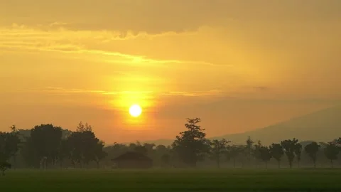 Timelapse sunrise 3 Stock Footage 268972401