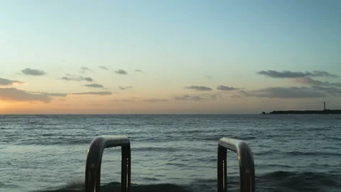 Timelapse of sunrise on the ocean beach Stock-Footage 90494153