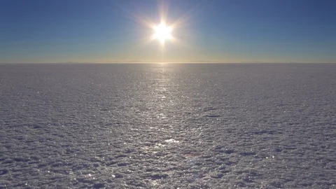 Timelapse of sunrise over salt flat in Bolivia, Salar de Uyuni Stock Footage
