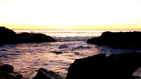 Timelapse of a sunrise on the sea Video stock 102177902