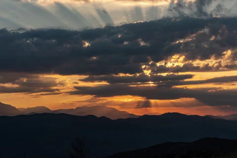 Timelapse of a sunset after the storm Video stock 135759005