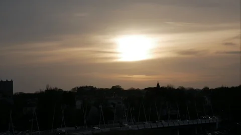Timelapse of sunset in the city 動画素材 90521962
