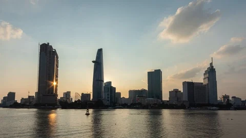 Timelapse, At Sunset from day to night Ho Chi Minh saigon Stock Footage 115957896
