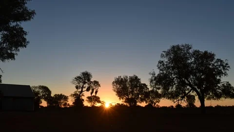 Timelapse sunset in outback Australia Video stock 92556171