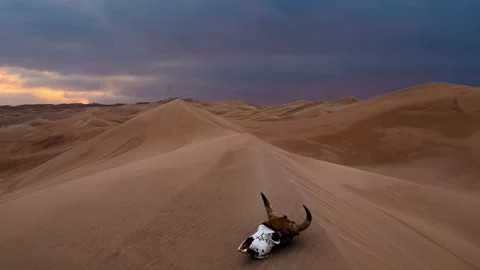 Timelapse of sunset over the sand dunes in the desert. Rub' al Khali desert Stock Footage 266048405