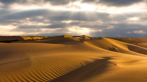 Timelapse of sunset over the sand dunes in the desert. Rub' al Khali desert Stock Footage 266980463