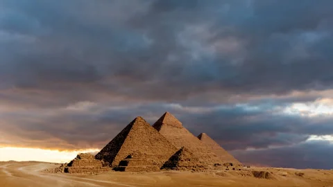 Timelapse of sunset at Pyramid complex of Giza, in Cairo, Egypt. Stock Footage 264832244