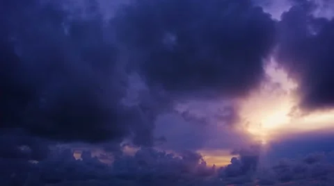 Timelapse at sunset. the sun sets in the clouds Stock Footage 44449920