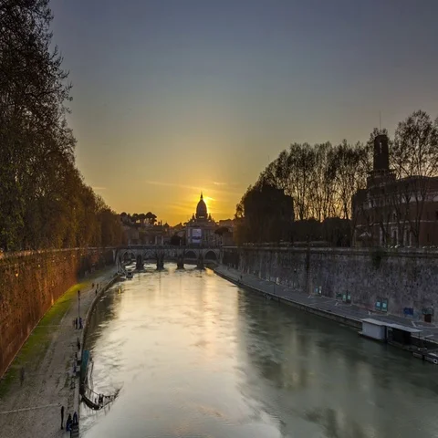 Timelapse of sunset with Tiber river, Vatican and Ponte Sant'Angelo 스톡 동영상 69543352