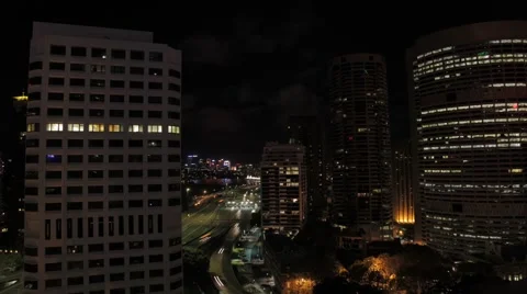 Timelapse sydney cbd night time cars Stock Footage 68709627