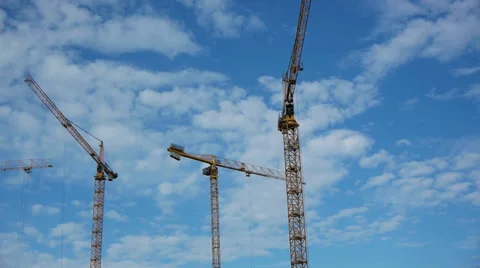 Timelapse: Three hoisting cranes Vídeos de archivo 35001487