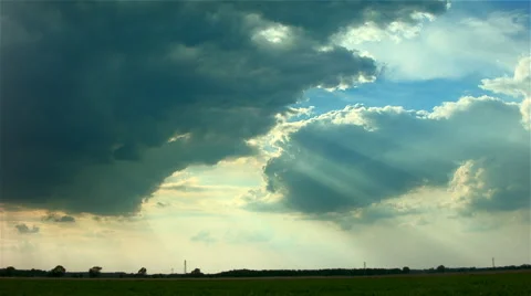 Timelapse of thunder brewing in a big sky Stock Footage 40447023