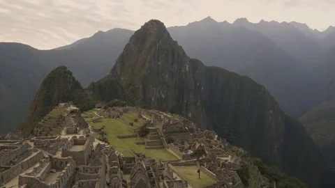 Timelapse of tourists exploring Macchupichu, Peru Stock Footage 81888220