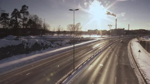 Timelapse of traffic and a facotry pipe in the background Video stock 84267561