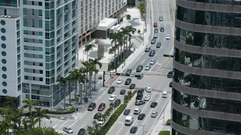 Timelapse of traffic at downtown intersection Stock Footage 124233430