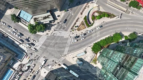 Timelapse of trafic in Downtown Toronto Daytime Cinematic Video Stock Footage 337377505