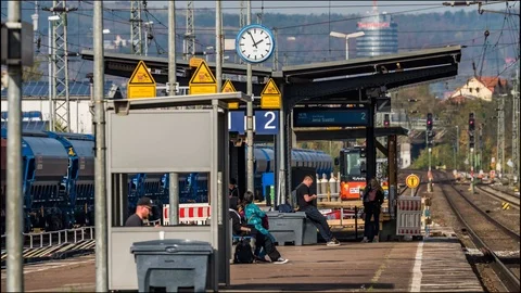 Timelapse trainstation 스톡 동영상 89616577