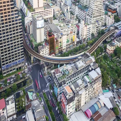 Timelapse of transport crossroad while sunset in Bangkok, Thailand Vidéo 69548758