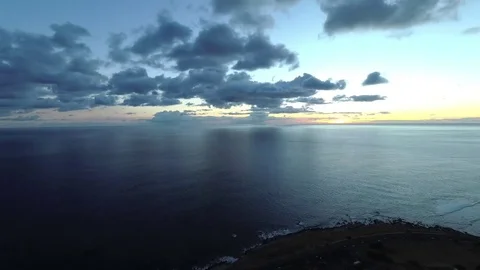 TIMELAPSE: Tropical Ocean Sunset with Sun, Clouds and Blue Sky 스톡 동영상 81431858