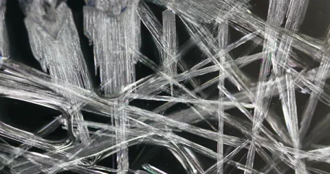 Timelapse of urea crystallization under polarized light Stock Footage 116477651