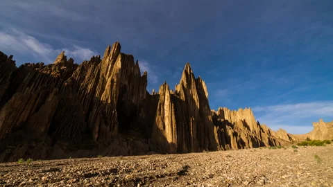 Timelapse of Valley of Spirits (Valle de las Animas) at sunset. La Paz, Bolivia. Stock Footage 144724228