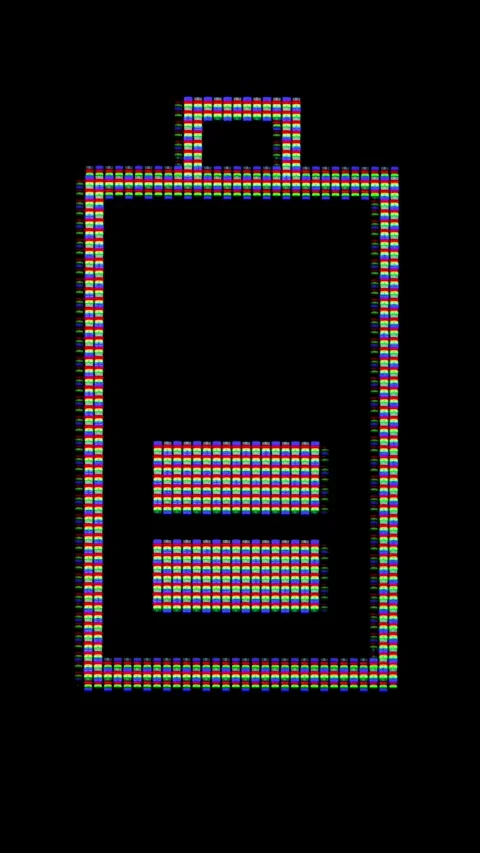 Timelapse, vertical video: battery level point indicator running low - close up 스톡 동영상 265810212