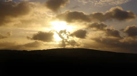 Timelapse video of cloudscape at sunrise Video stock 37333861