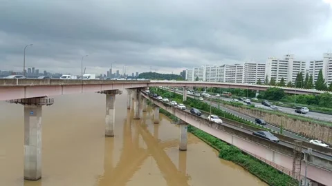 Timelapse video of the Han River scenery after the rainy season in Seoul Stock Footage 313380124