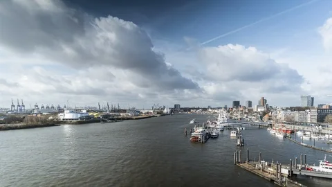 Timelapse view of Hamburg Harbour 스톡 동영상 102885178