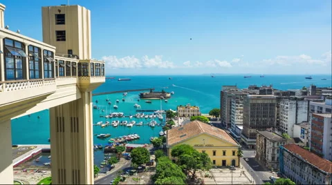 Timelapse View of Lacerda Elevator and All Saints Bay in Salvador, Bahia, Brazil Vídeos de archivo 49612769
